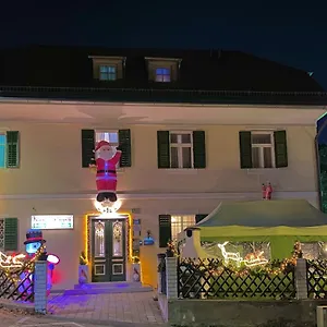 - Alt - Strassgang Vendégház